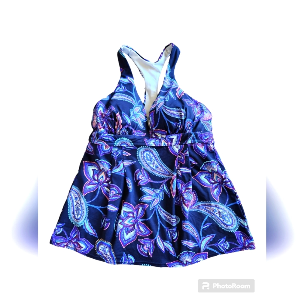 LANDS ' END Tankini top, size 4. NWOT